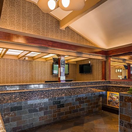 ベストウェスタン ガーデン ヴィラ イン ローズバーグ エクステリア 写真